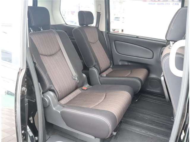 日産 セレナ ２．０ ハイウェイスター Ｓ－ＨＹＢＲＩＤ アドバンストセーフティ パッケージ H26年 (関東) 99