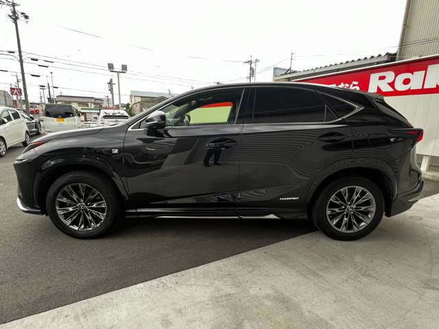 レクサス ＮＸ３００ｈ クール＆ブライト R3年 (東海) 99