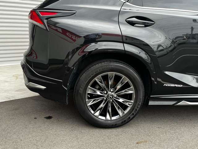 レクサス ＮＸ３００ｈ クール＆ブライト R3年 (東海) 99