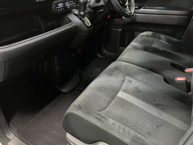 ホンダ Ｎ　ＢＯＸ カスタム ６６０ Ｌ ４ＷＤ R5年 (北海道) 99