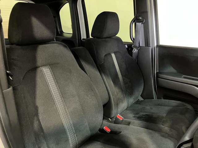 ホンダ Ｎ　ＢＯＸ カスタム ６６０ Ｌ ４ＷＤ R5年 (北海道) 99