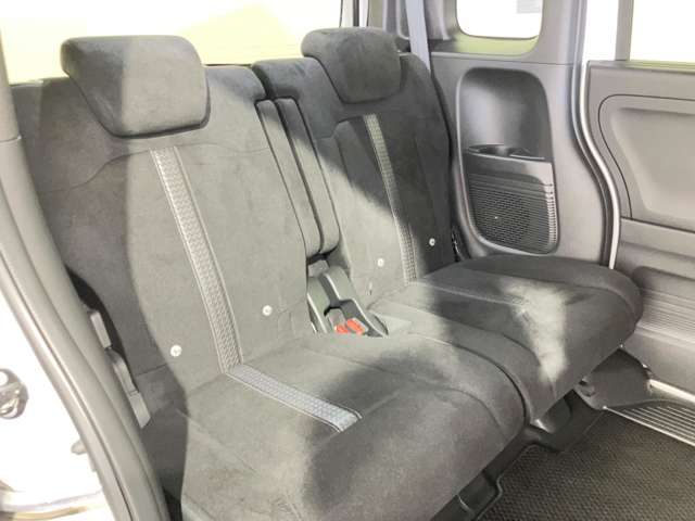 ホンダ Ｎ　ＢＯＸ カスタム ６６０ Ｌ ４ＷＤ R5年 (北海道) 99