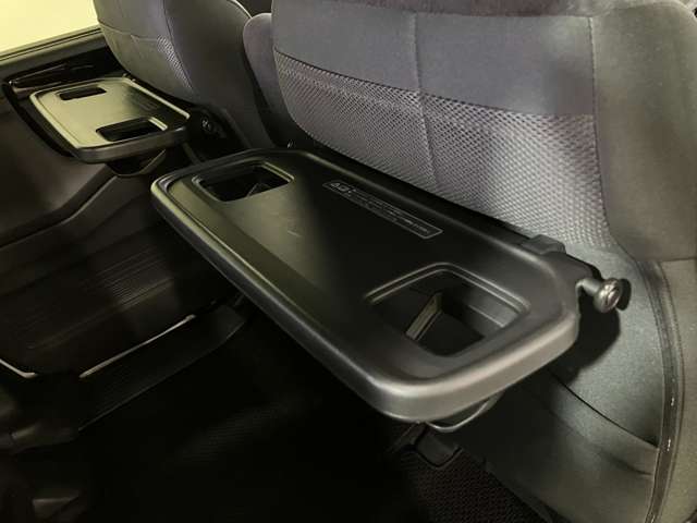 ホンダ Ｎ　ＢＯＸ カスタム ６６０ Ｌ ４ＷＤ R5年 (北海道) 99