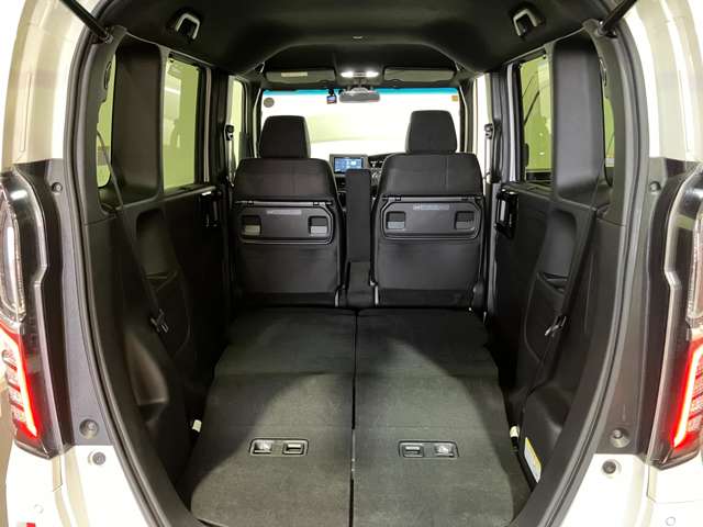 ホンダ Ｎ　ＢＯＸ カスタム ６６０ Ｌ ４ＷＤ R5年 (北海道) 99