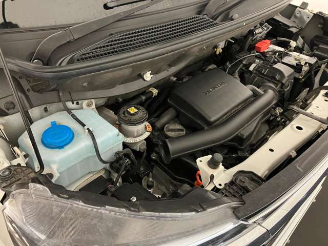 ホンダ Ｎ　ＢＯＸ カスタム ６６０ Ｌ ４ＷＤ R5年 (北海道) 99