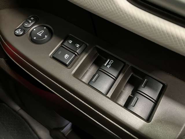 ホンダ Ｎ　ＢＯＸ ６６０ Ｌ ４ＷＤ R5年 (北海道) 99