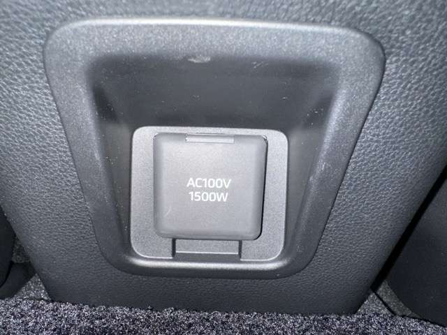 トヨタ クラウン　クロスオーバー　ハイブリッド ２．５ Ｇ Ｅ－ＦＯＵＲ ４ＷＤ R6年 (東海) 99