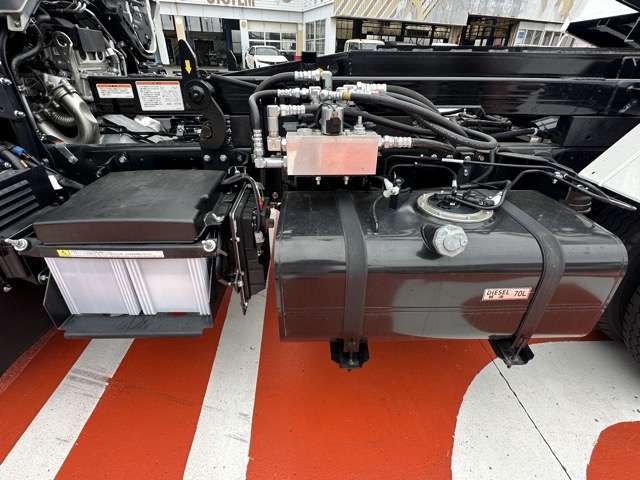 三菱フソウ キャンター ３．０ＤＴローダースライドダンプ ３Ｔ R6年 (東海) 99