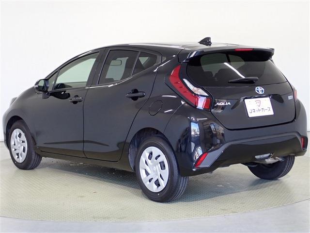トヨタ アクア １．５ Ｘ R5年 (関東) 99