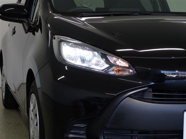 トヨタ アクア １．５ Ｘ R5年 (関東) 99