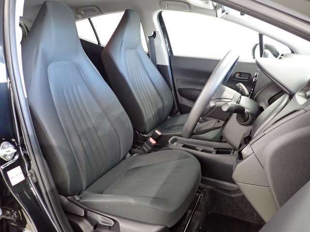 トヨタ アクア １．５ Ｘ R5年 (関東) 99