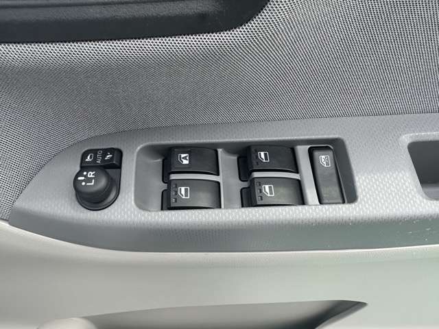 トヨタ ピクシス　ジョイ　Ｆ Ｆ ６６０ Ｘ ＳＡＩＩＩ R2年 (東海) 99