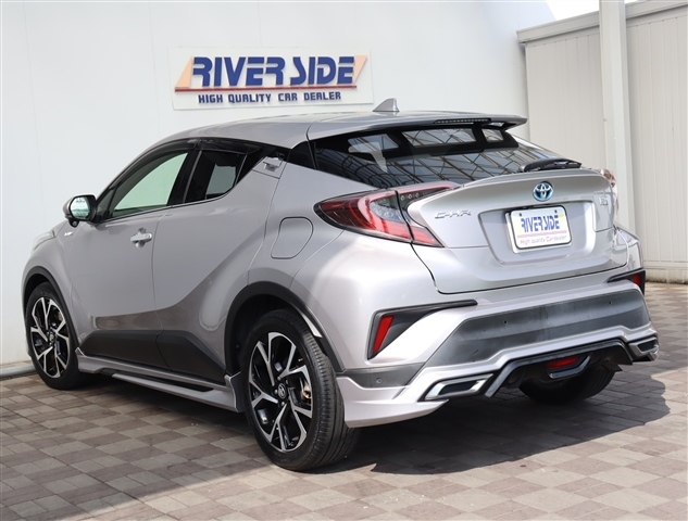 トヨタ Ｃ−ＨＲ ハイブリッド １．８ Ｇ H30年 (関東) 99