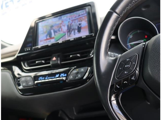 トヨタ Ｃ−ＨＲ ハイブリッド １．８ Ｇ H30年 (関東) 99