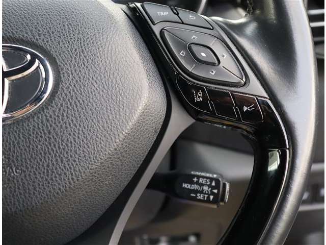 トヨタ Ｃ−ＨＲ ハイブリッド １．８ Ｇ H30年 (関東) 99