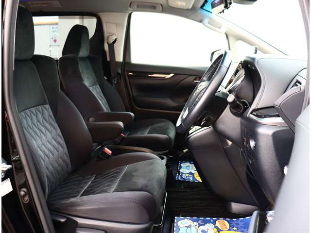 トヨタ ヴェルファイア ２．５ Ｚ H30年 (関東) 99