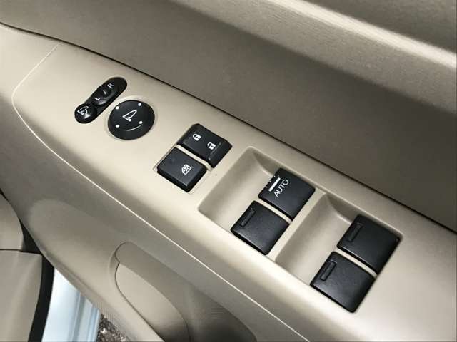 ホンダ Ｎ　ＢＯＸ ６６０ Ｇ H24年 (関東) 99