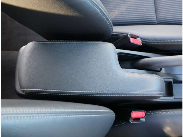 ホンダ フィット　ハイブリッド １．５ ハイブリッド Ｌ ホンダセンシング H30年 (関東) 99