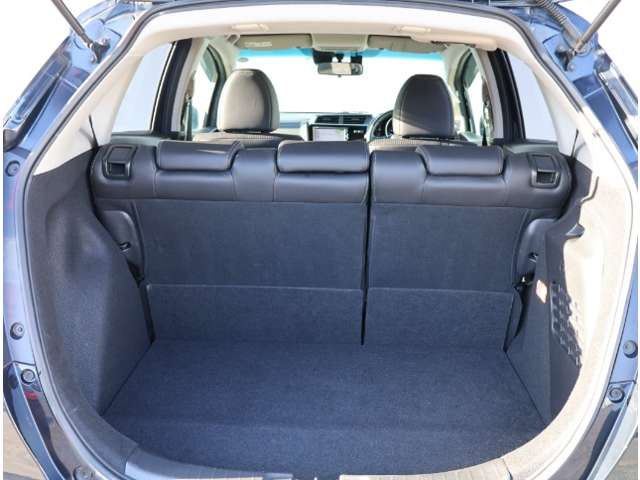 ホンダ フィット　ハイブリッド １．５ ハイブリッド Ｌ ホンダセンシング H30年 (関東) 99