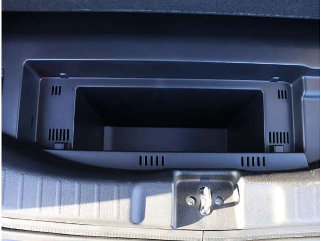 ホンダ フィット　ハイブリッド １．５ ハイブリッド Ｌ ホンダセンシング H30年 (関東) 99