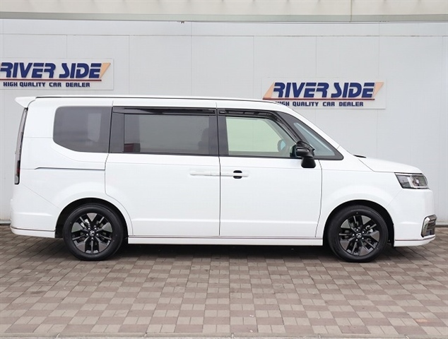 ホンダ ステップワゴン　ハイブリッド ２．０ Ｅ：ＨＥＶ スパーダ R4年 (関東) 99