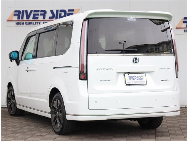 ホンダ ステップワゴン　ハイブリッド ２．０ Ｅ：ＨＥＶ スパーダ R4年 (関東) 99