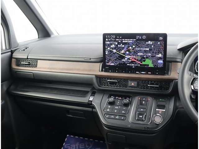 ホンダ ステップワゴン　ハイブリッド ２．０ Ｅ：ＨＥＶ スパーダ R4年 (関東) 99