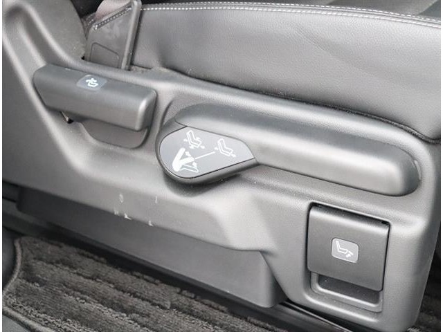 ホンダ ステップワゴン　ハイブリッド ２．０ Ｅ：ＨＥＶ スパーダ R4年 (関東) 99