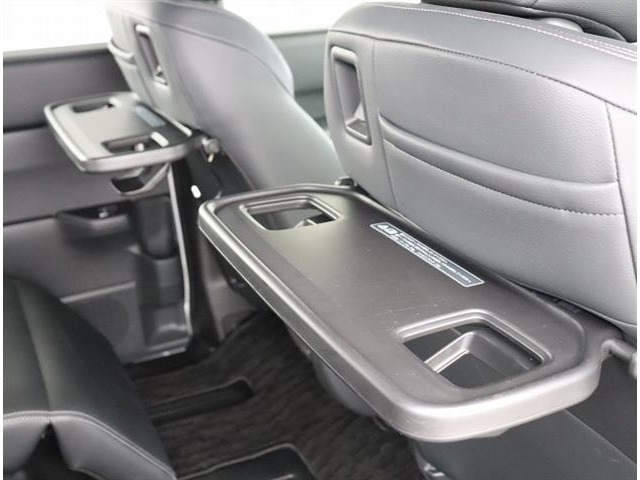 ホンダ ステップワゴン　ハイブリッド ２．０ Ｅ：ＨＥＶ スパーダ R4年 (関東) 99