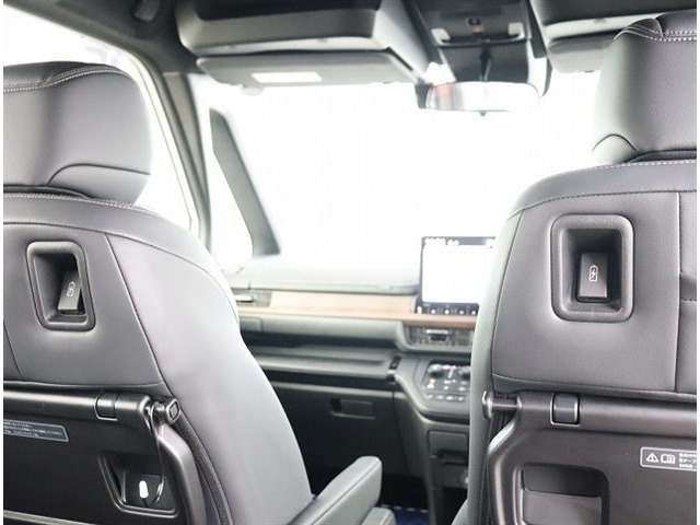 ホンダ ステップワゴン　ハイブリッド ２．０ Ｅ：ＨＥＶ スパーダ R4年 (関東) 99