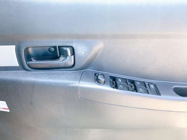 ダイハツ ムーヴ　コンテ ６６０ Ｘ H22年 (九州・沖縄) 99