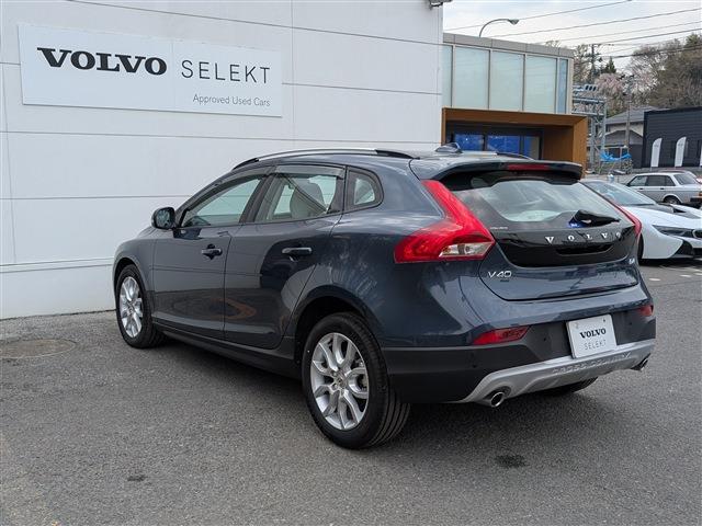 ボルボ Ｖ４０クロスカントリー Ｄ４ モメンタム ディーゼルターボ H30年 (東北) 99