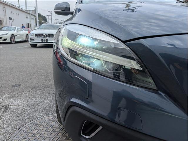 ボルボ Ｖ４０クロスカントリー Ｄ４ モメンタム ディーゼルターボ H30年 (東北) 99