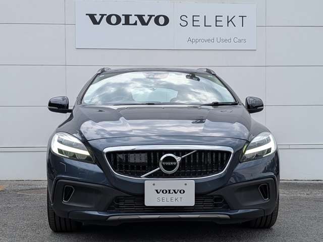 ボルボ Ｖ４０クロスカントリー Ｄ４ モメンタム ディーゼルターボ H30年 (東北) 99