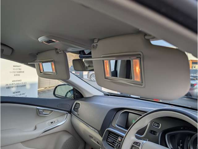 ボルボ Ｖ４０クロスカントリー Ｄ４ モメンタム ディーゼルターボ H30年 (東北) 99