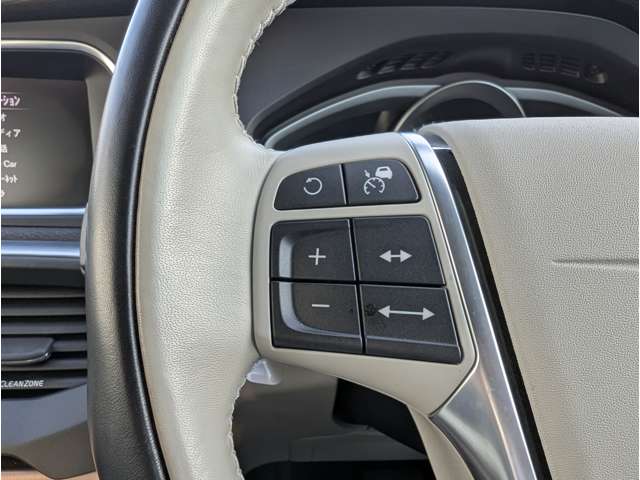 ボルボ Ｖ４０クロスカントリー Ｄ４ モメンタム ディーゼルターボ H30年 (東北) 99