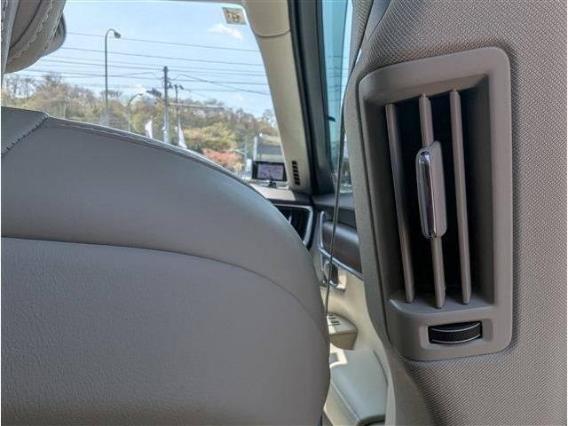 ボルボ Ｖ９０ Ｂ６ ＡＷＤ インスクリプション ４ＷＤ R3年 (東北) 99