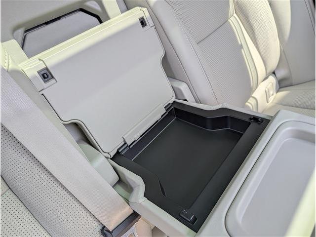 ボルボ Ｖ９０ Ｂ６ ＡＷＤ インスクリプション ４ＷＤ R3年 (東北) 99