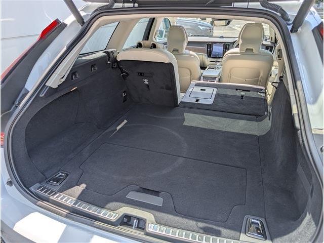 ボルボ Ｖ９０ Ｂ６ ＡＷＤ インスクリプション ４ＷＤ R3年 (東北) 99