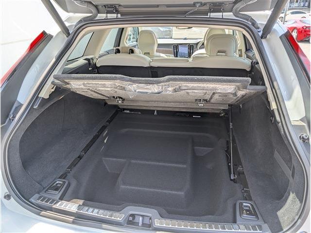 ボルボ Ｖ９０ Ｂ６ ＡＷＤ インスクリプション ４ＷＤ R3年 (東北) 99