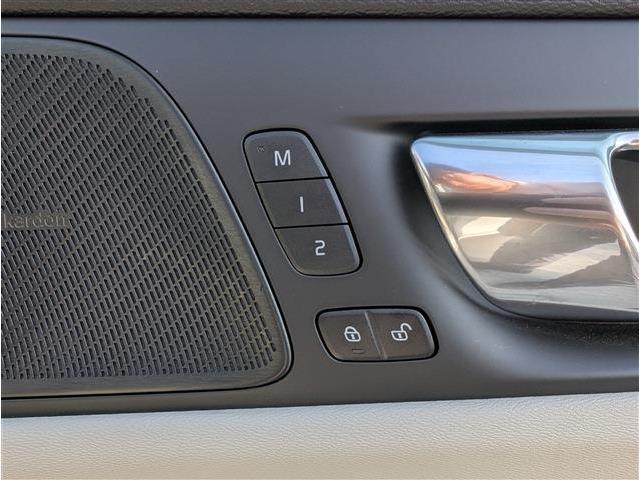 ボルボ Ｖ６０ Ｂ５　インスクリプション R3年 (東北) 99