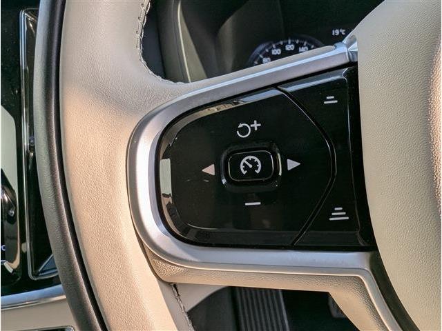 ボルボ Ｖ６０ Ｂ５　インスクリプション R3年 (東北) 99