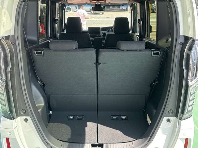 ホンダ Ｎ　ＢＯＸ カスタム ６６０ Ｌ R4年 (東海) 99