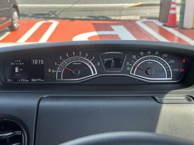 ホンダ Ｎ　ＢＯＸ カスタム ６６０ Ｌ R4年 (東海) 99