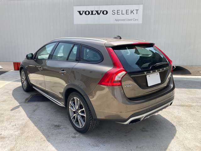 ボルボ クロスカントリー Ｔ５ ＡＷＤ ＳＥ ４ＷＤ H28年 (関東) 99