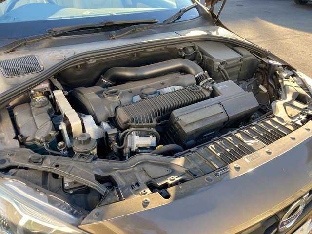 ボルボ クロスカントリー Ｔ５ ＡＷＤ ＳＥ ４ＷＤ H28年 (関東) 99