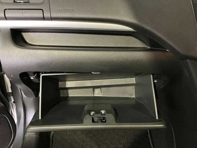 スズキ スイフト １．２ ＲＳ－ＤＪＥ ４ＷＤ H28年 (北海道) 99