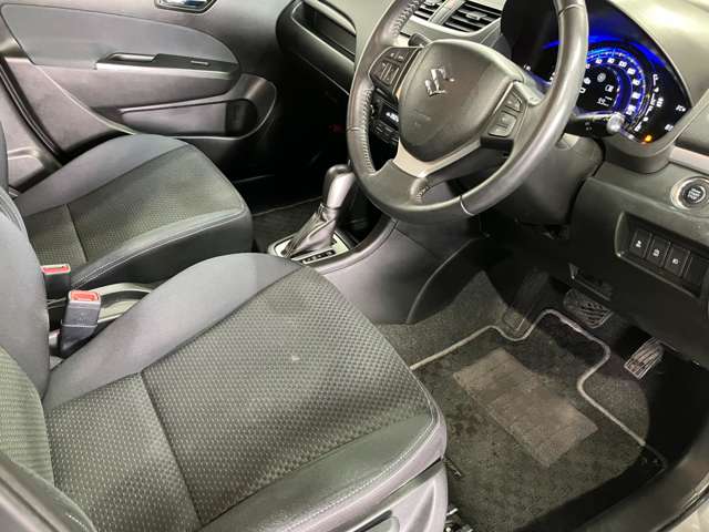 スズキ スイフト １．２ ＲＳ－ＤＪＥ ４ＷＤ H28年 (北海道) 99