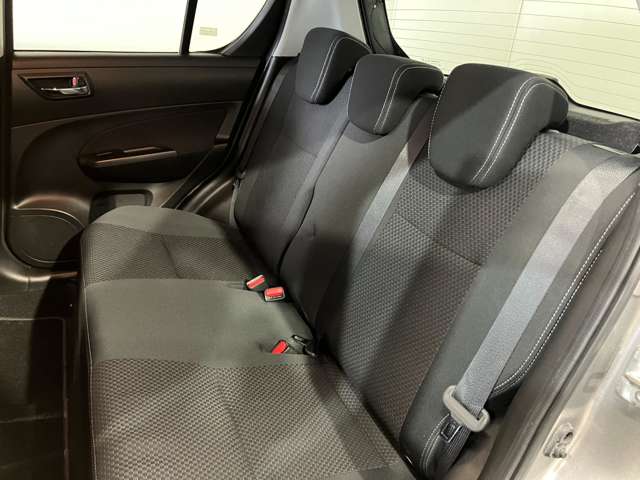 スズキ スイフト １．２ ＲＳ－ＤＪＥ ４ＷＤ H28年 (北海道) 99