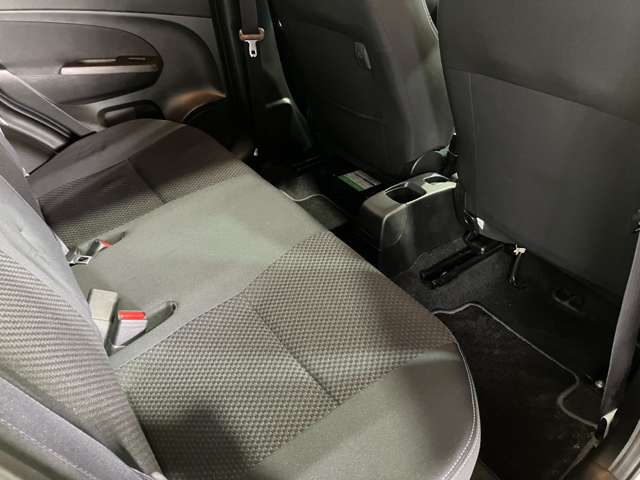 スズキ スイフト １．２ ＲＳ－ＤＪＥ ４ＷＤ H28年 (北海道) 99